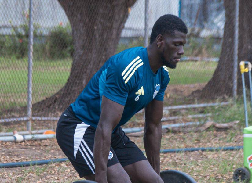 Sergio Quintero es uno de los nuevos fichajes de Emelec. Sergio Quintero es uno de los nuevos fichajes de Emelec.