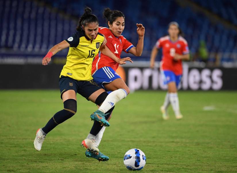 Ligia Moreira en un partido con la selección femenina de Ecuador Ligia Moreira en un partido con la selección femenina de Ecuador