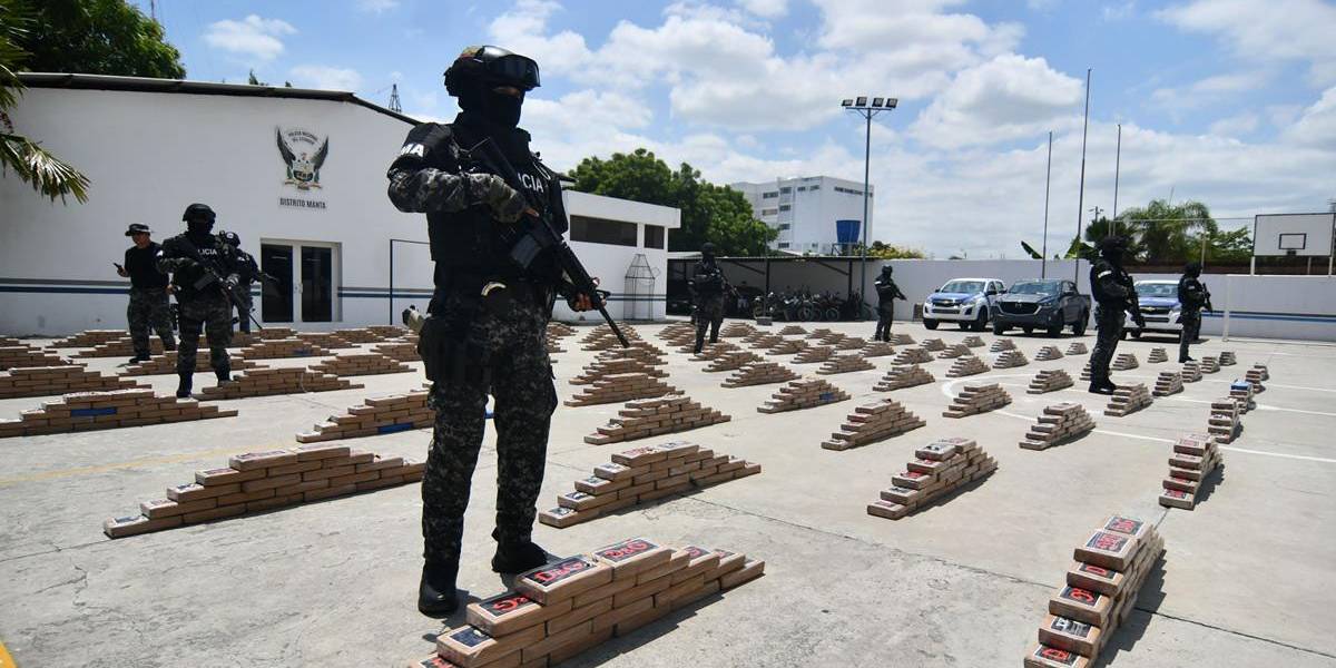 Guayaquil: Seis policías han sido procesados por hurto o tráfico de drogas en 2025